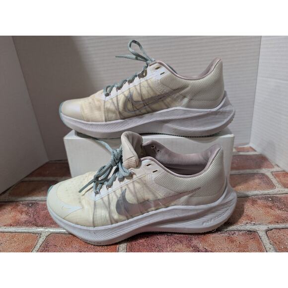 Women's Sz 9.5 Nike Winflo 8 Premium DA3056-001 Gray Running Shoes Sneakers - Picture 5 of 8